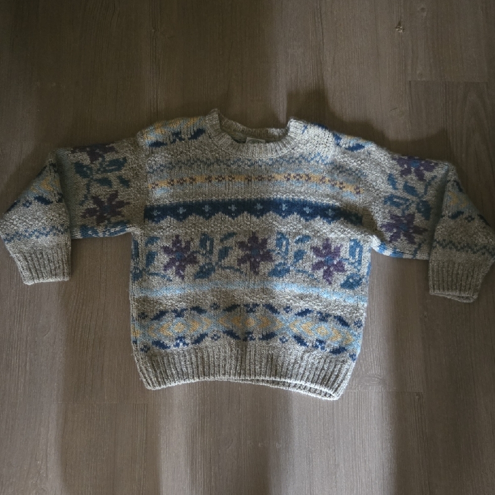 Laura Ashley Beige and Blue Knit Sweater